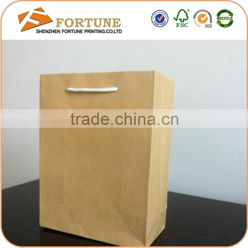 Recyclable Design Custom Shopping Packing Bag Made of Kraft Paper