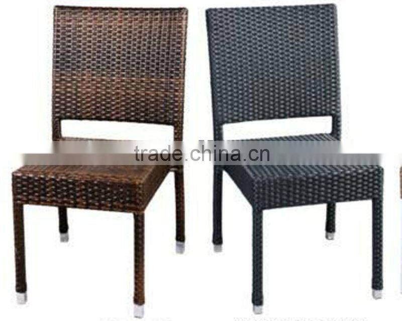 outdoor PE rattan restaurant dining tables and chairs with glass top