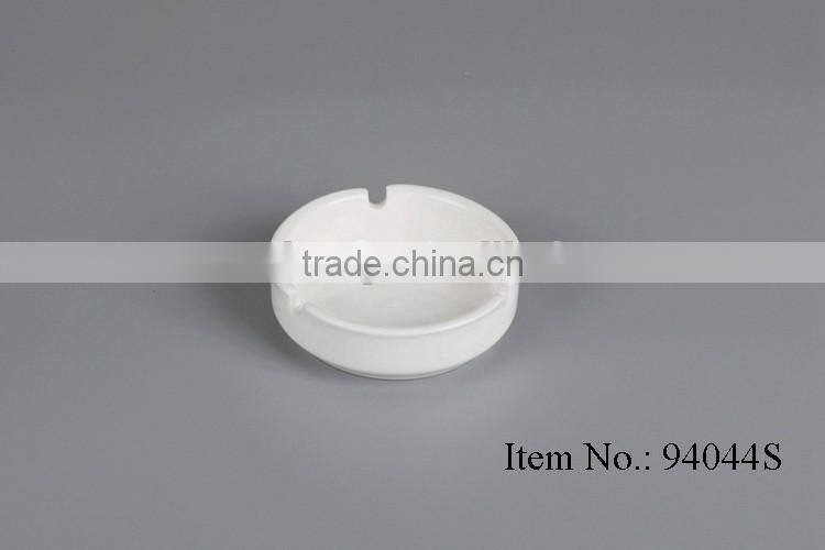 restaurant white round fine China ceramic ashtray