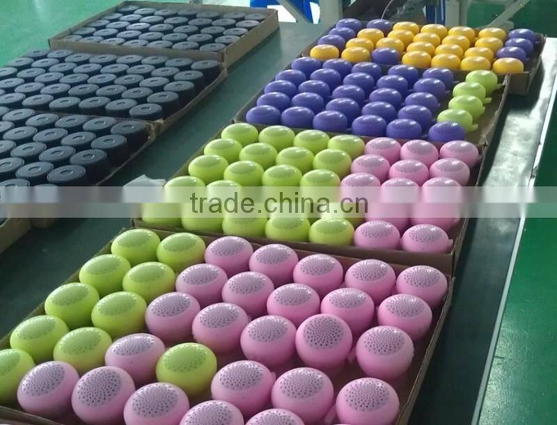 A2 Mini silicone wireless bluetooth speaker with microphone