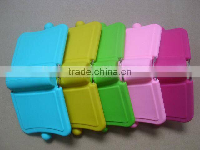 silicone girl's portable mini cosmetic mirror