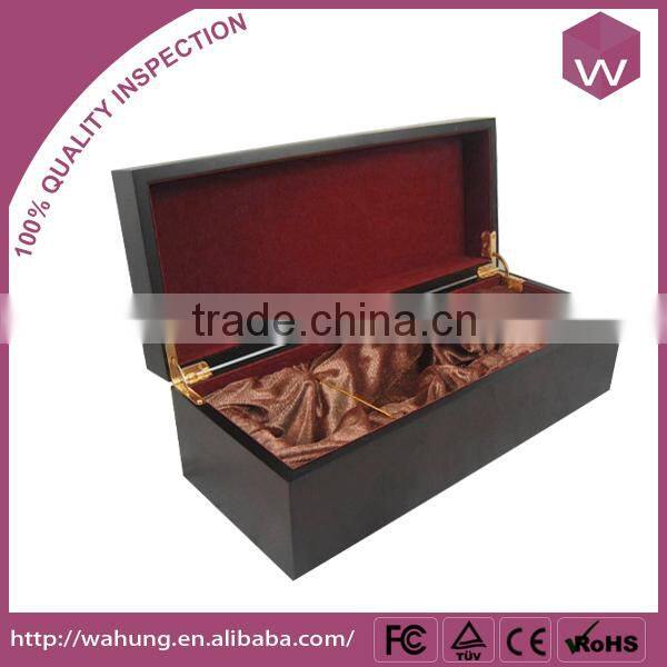 Custom unlocked wood box for single wine packaging