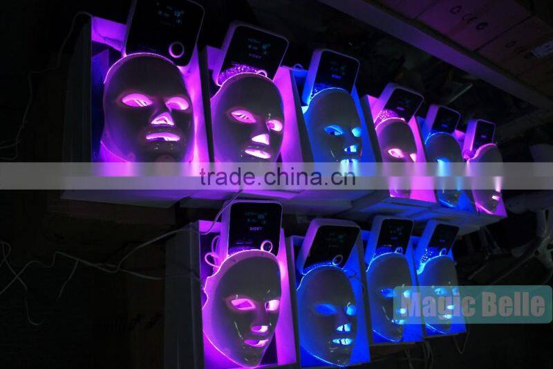 New design in 2016 LED light therapy mask whitening LED facial mask from china