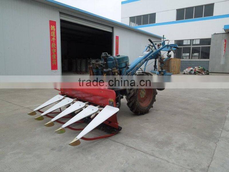 Corn harvester machine for sale/sugar cane harvesting machine/maize harvesting machine