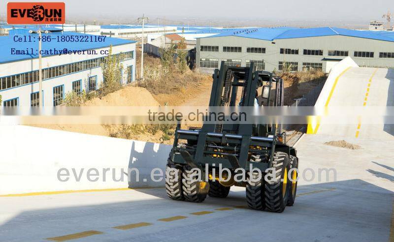 Everun 10T All Terrain Forklift / Articulated Four-Wheel Drive Forklift (ER10000)