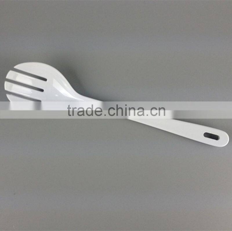 Different size fashion style durable plastic white melamine salad spoon