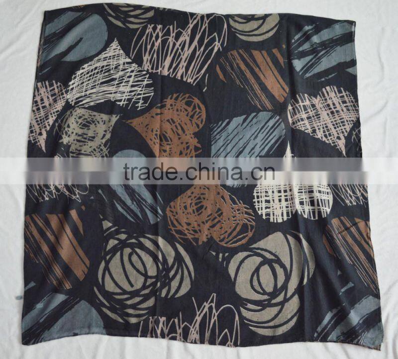Fashion new coming 100%rayon ladies print heart latest scarf