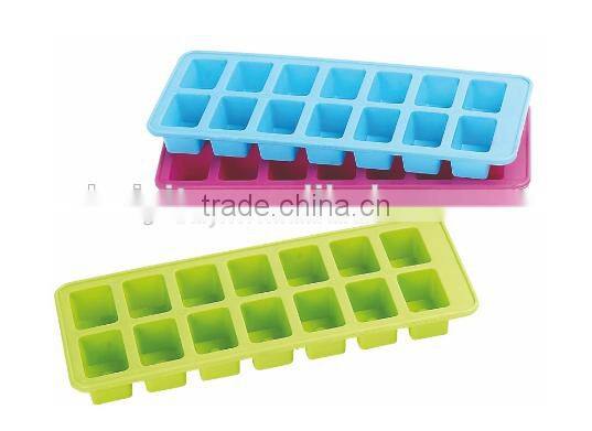 plastic ice tray