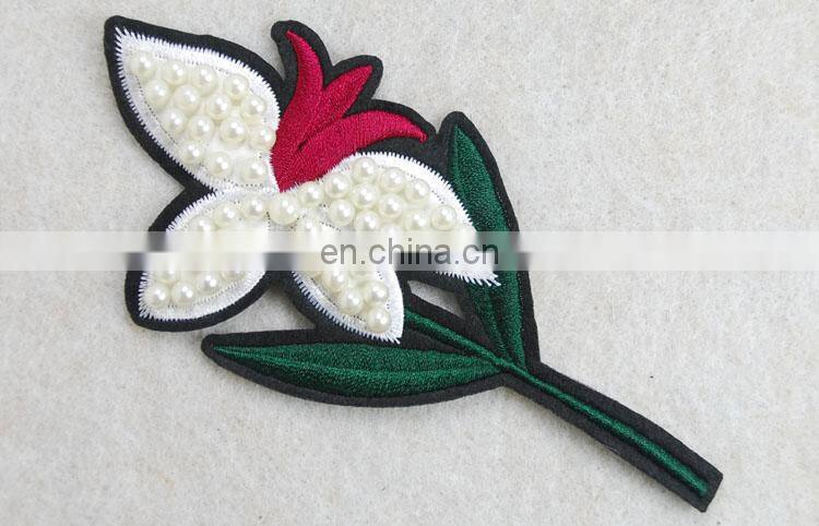 Hot sell pearl beaded applique fashion design flower patch