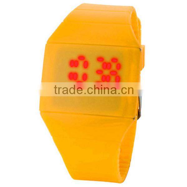 China factory ultra thin led watch