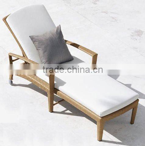 outdoor sun lounger