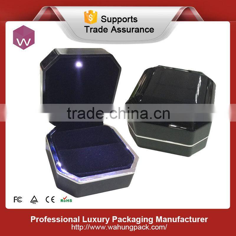 Black light plastic ring insert jewelry box(WH-4031-ML)