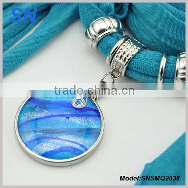 Silver round resin pendant scarves