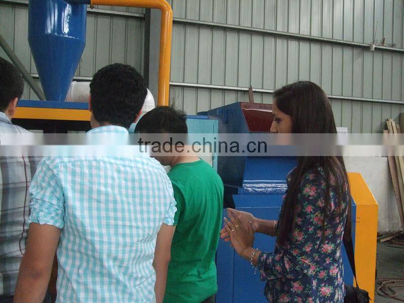 Best choose!!! Factory direct sale enviromental protection vibration type screening machine