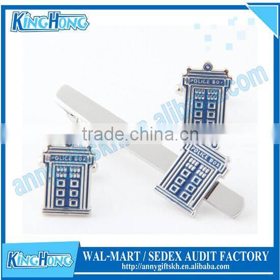 Famous movie charater logo tie cufflink hanky set