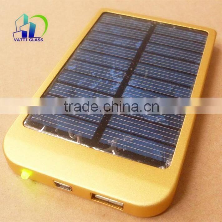 Tempered low-iron coverplate glass anti-reflective glass used as solar panel glass