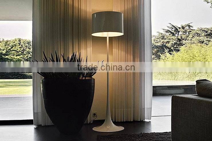 China manufacturing tiffany metal floor lamp