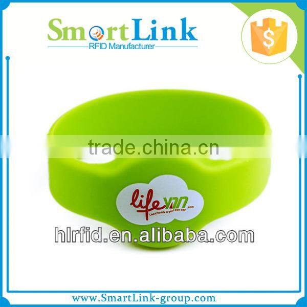 cheap RFID contactless smart silicone wristband,13.56 MHz S50 1K chip bracelet,customzied logo printing