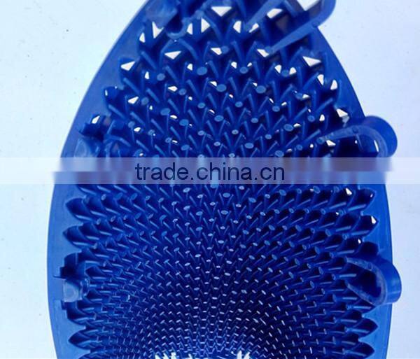 Suspended interlocking sports plastic flooring