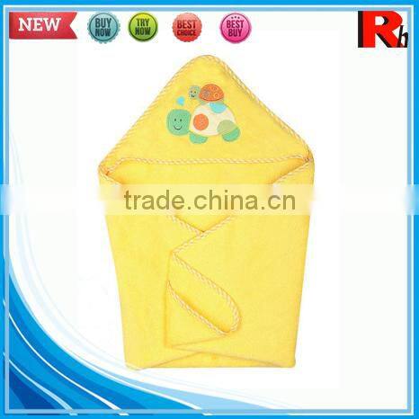 China supplier applique velour wholesale customized cotton baby hooded towel poncho pattern babyhood hood towel with animal