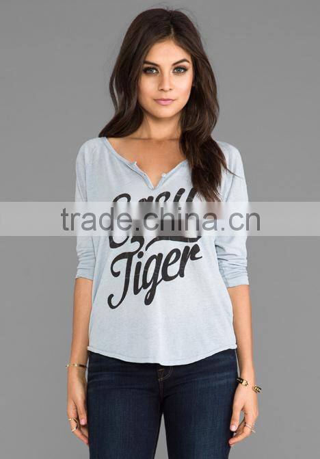 women printing henley shirt