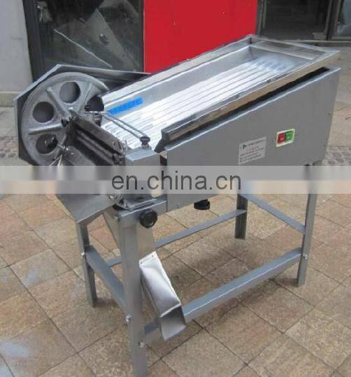 High Efficiency pigeon pea sheller machine/ green soybean,edamame,pigeon peas shelling machine