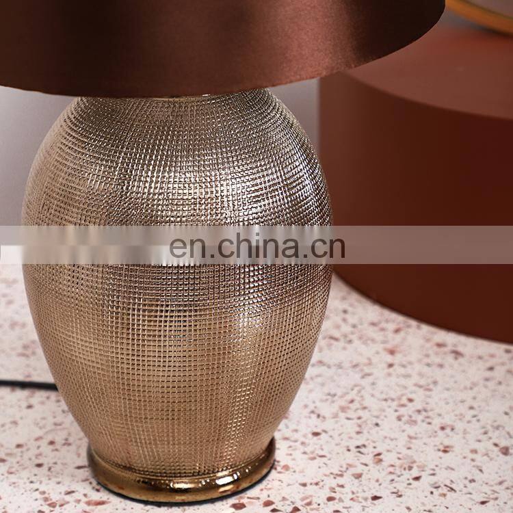 Vintage design home decor modern bedside embossed surface gold ceramic light for reading