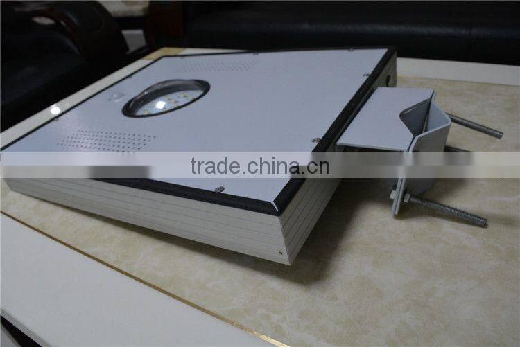 High lumen solar power outdoor solar gate post pillar light