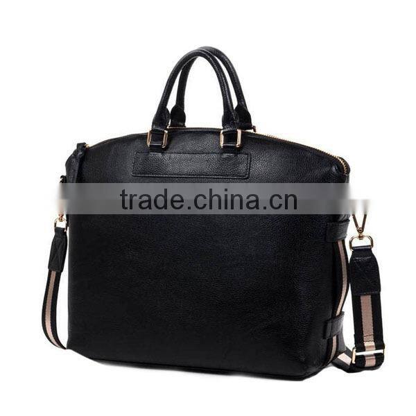 Office stylish brended name leather messenger bag for men