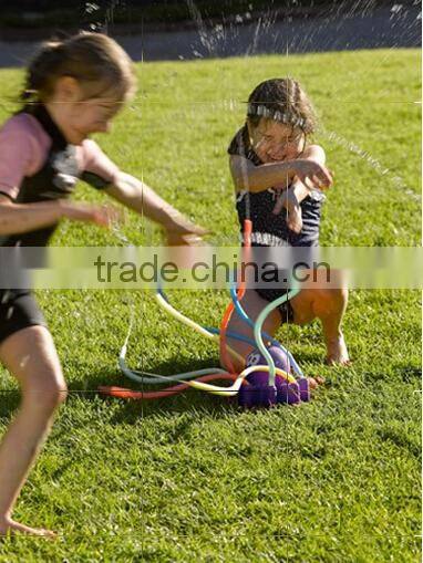 Plastic water spray octpus plastic water toy for kids