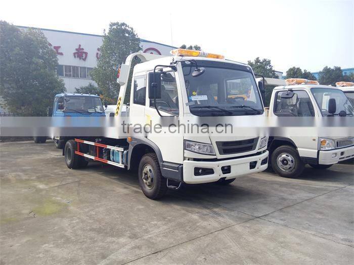 NEW PRODUCT medium sized vehicle HOWO flatbed tow truck