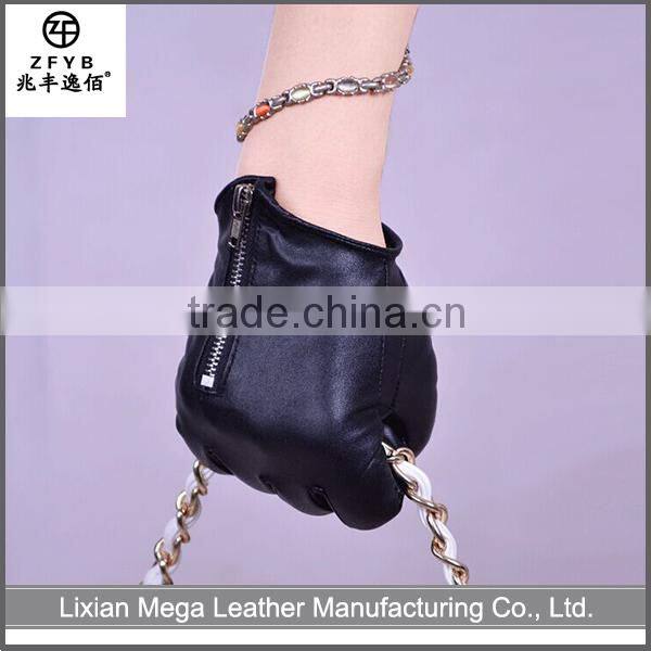 China wholesale custom Valentines Day Gifts leather gloves