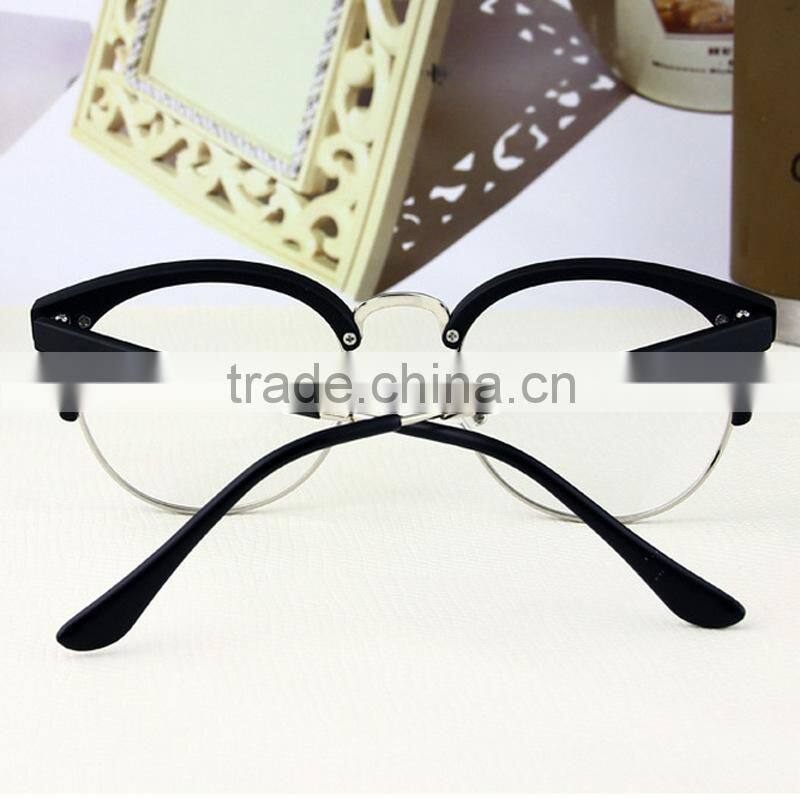 Fashion round frame glasses for men and women
