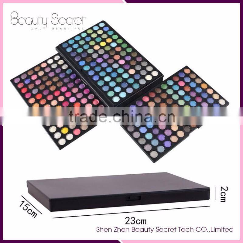 Wholesale 252 Colors Makeup Eyeshadow Palette be your own style