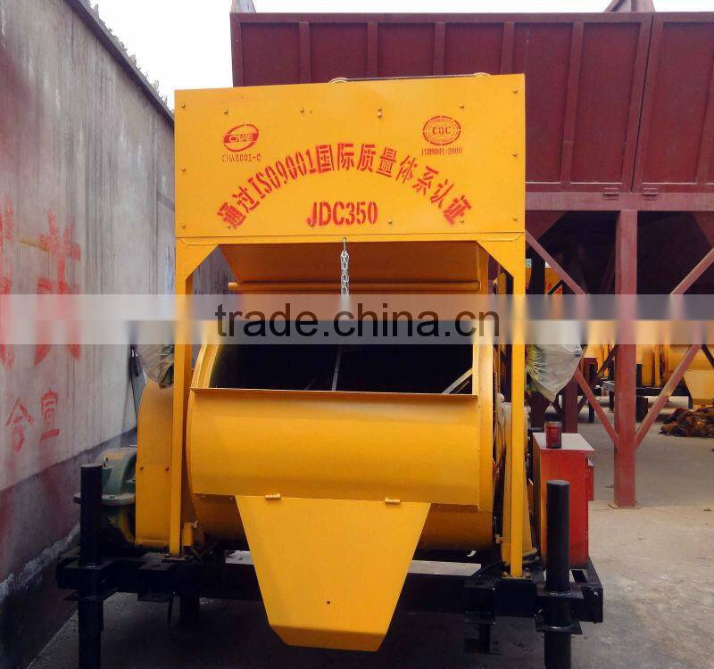 Movable Electric Concrete Mixing Machine with 17-20m3/h Productivity