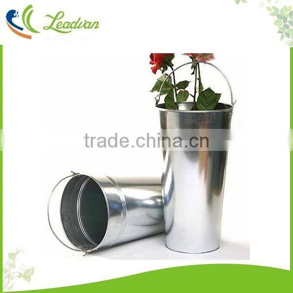 Metal galvanized christmas iron bucket vase