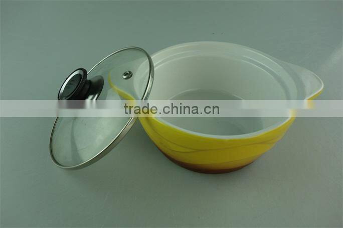 Stocked cheap price ceramic tureen with glass lid