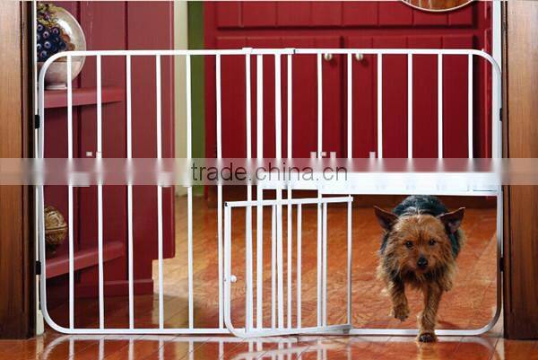 RH-4650 Carlson expandable metal child and pet safety gate with doors dog gate