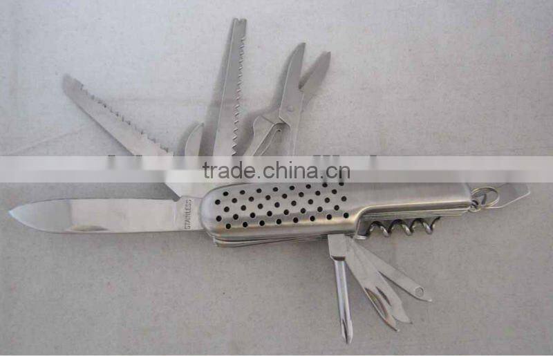 Multifunctional camping knife / pocket knife