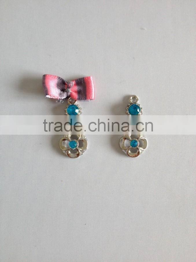 Bulk metal custom charm with long tassel,nice crystal decorative pendant