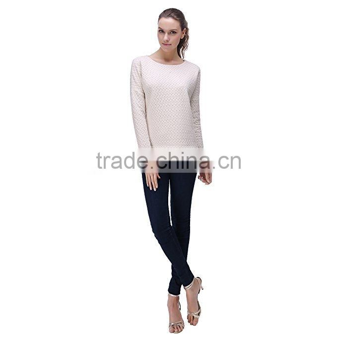 Womens' Winter quilted pullover sweatshirt with polka dots