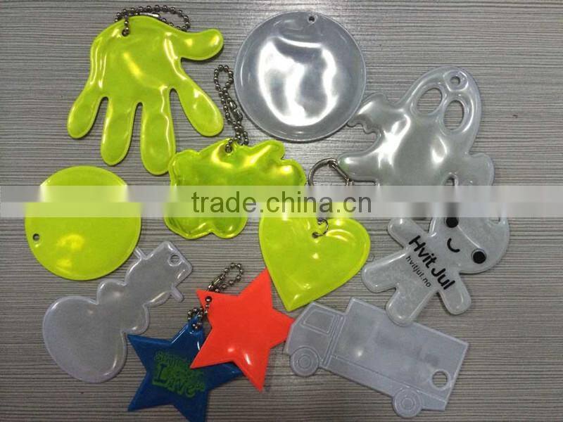 China Wholesale Reflective Glow in the Dark PVC Key Chain for Gift Promotion