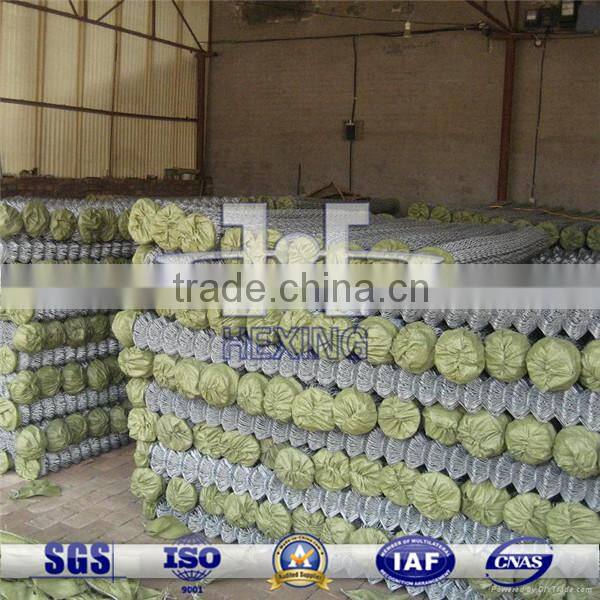 chain link fence, diamond wire mesh, rhombus hole wire mesh