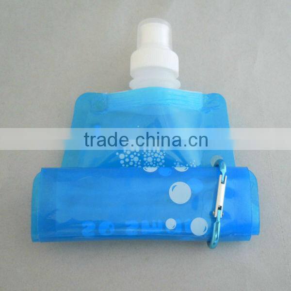 China factory custom foldable plastic drinking water bag with spout and hook