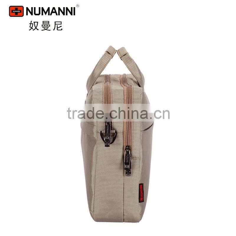 2013 Fashion Waterproof Ladies Tote Hand Bags