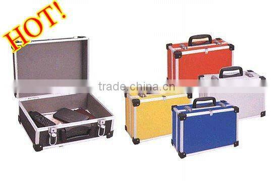 alu barber case