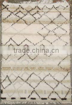 Handknotted Woolen carpet