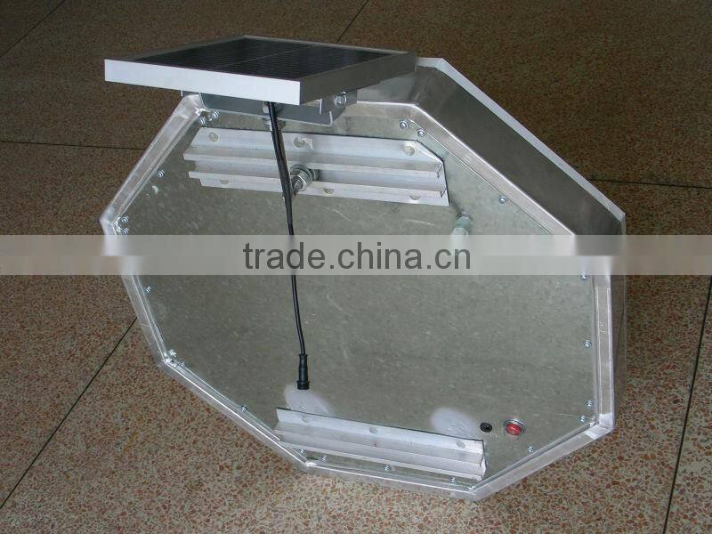 solar traffic signal board