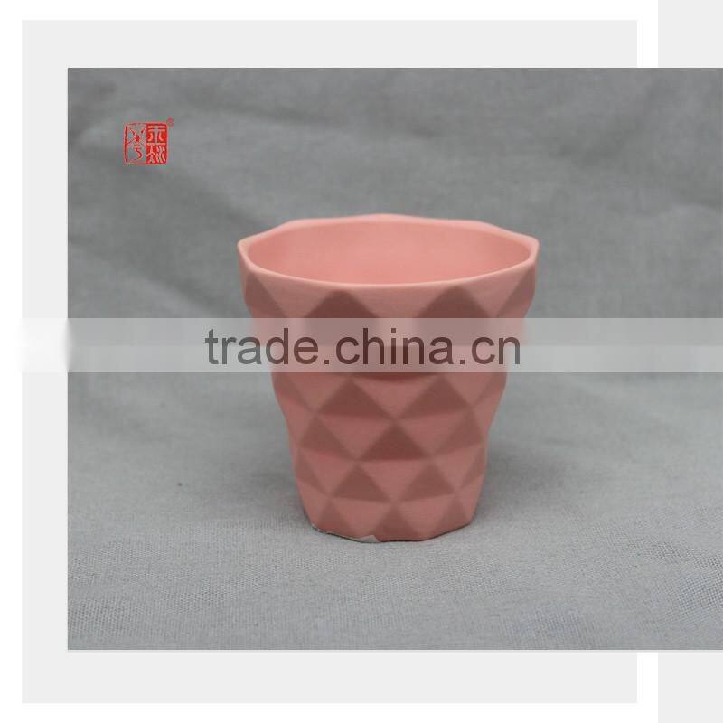 2015 High Quality Diamond Shape Matt Finish Ceramic Flower Pot