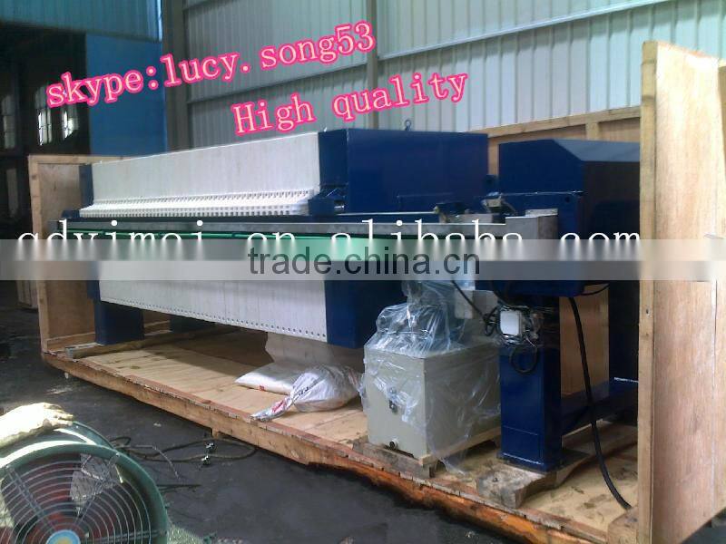 Manual plate and frame type filter press